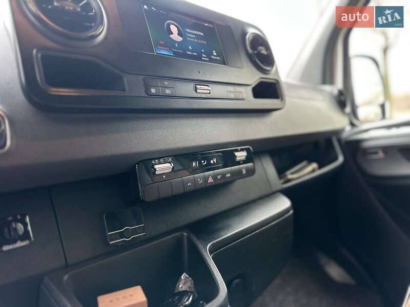 Мікроавтобус Mercedes-Benz Sprinter 2018 в Івано-Франківську фото 16 Мікроавтобус Mercedes-Benz Sprinter 2018 в Івано-Франківську