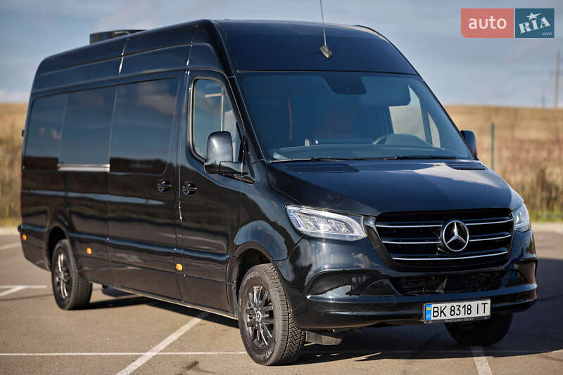 Минивэн Mercedes-Benz Sprinter 2019 в Ровно