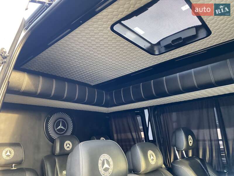 Грузопассажирский фургон Mercedes-Benz Sprinter 2018 в Мукачево