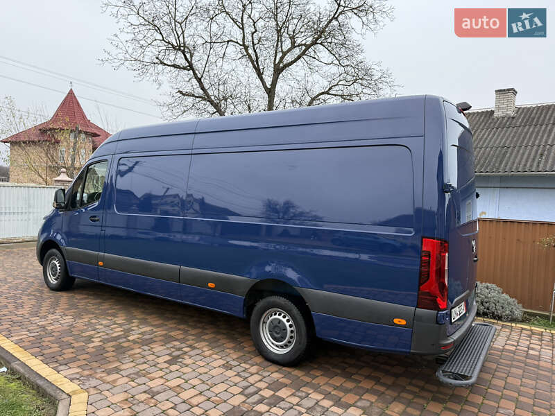 Грузовой фургон Mercedes-Benz Sprinter 2021 в Черновцах