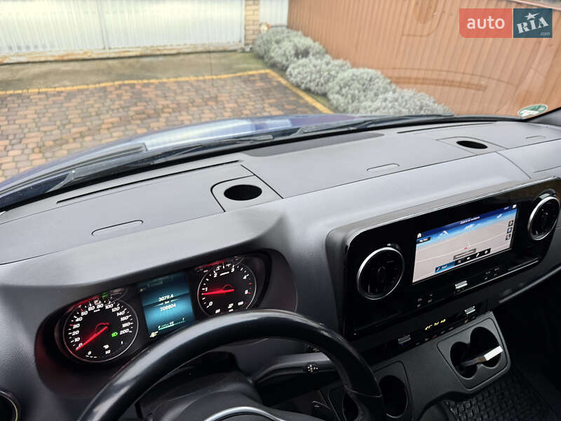 Грузовой фургон Mercedes-Benz Sprinter 2021 в Черновцах