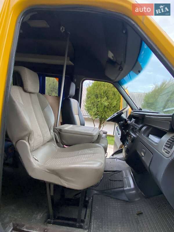 Микроавтобус Mercedes-Benz Sprinter 2003 в Черновцах фото 3 Микроавтобус Mercedes-Benz Sprinter 2003 в Черновцах