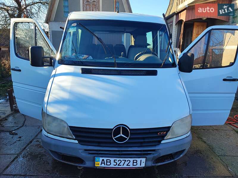 Mercedes-Benz Sprinter 2003