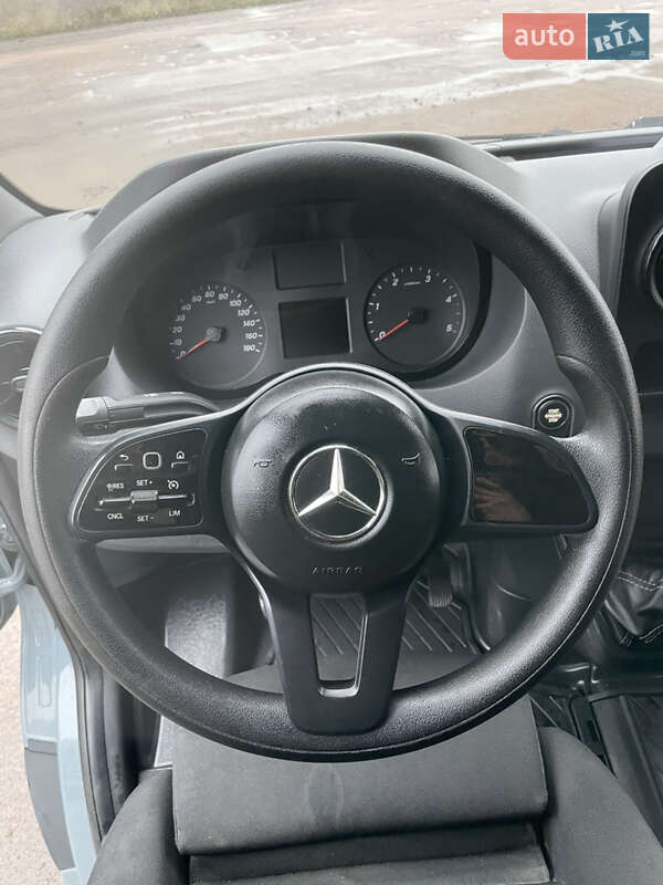 Вантажний фургон Mercedes-Benz Sprinter 2020 в Житомирі