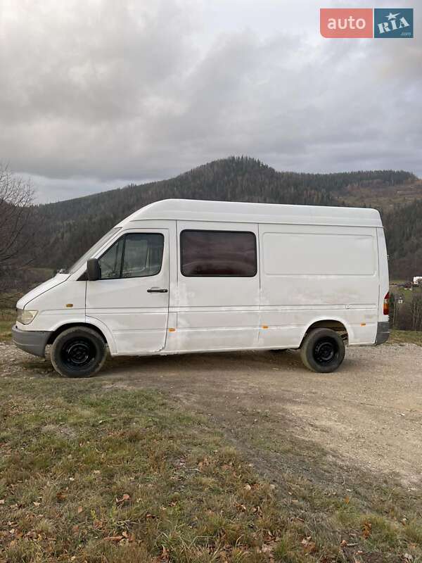 Грузовой фургон Mercedes-Benz Sprinter 1996 в Коломые
