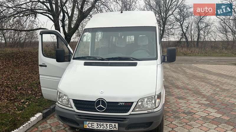 Седан Mercedes-Benz Sprinter 2006 в Черновцах