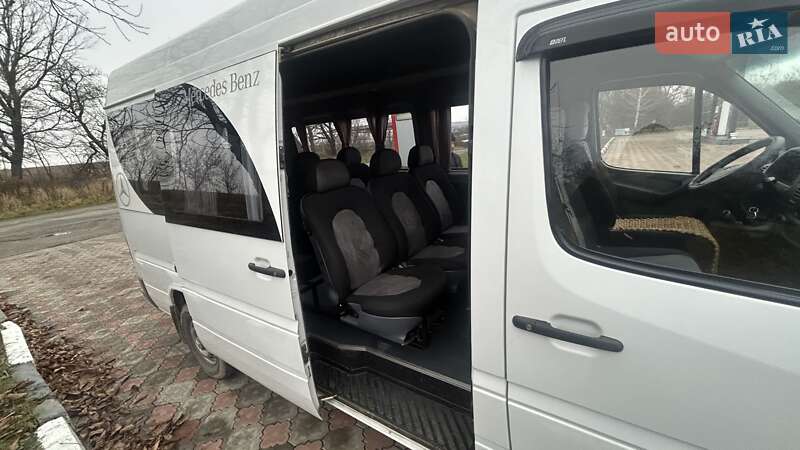 Седан Mercedes-Benz Sprinter 2006 в Черновцах