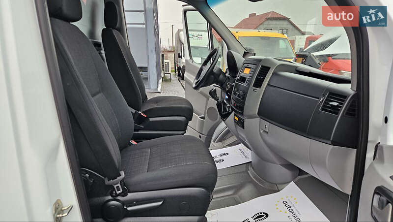 Грузовой фургон Mercedes-Benz Sprinter 2018 в Ровно фото 34 Грузовой фургон Mercedes-Benz Sprinter 2018 в Ровно