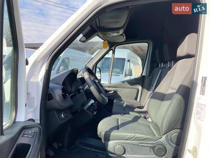 Грузовой фургон Mercedes-Benz Sprinter 2019 в Хусте