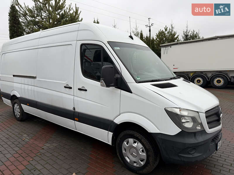Вантажний фургон Mercedes-Benz Sprinter 2016 в Вінниці