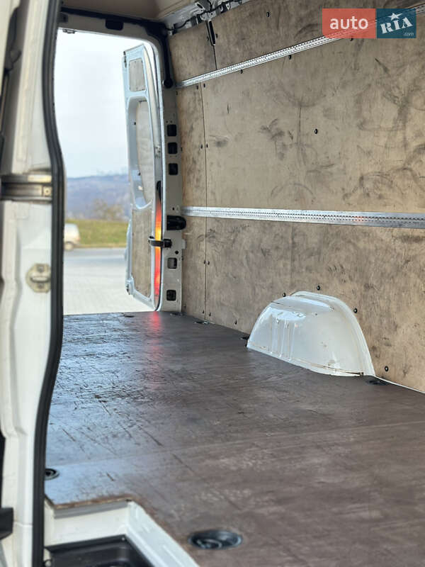 Микроавтобус грузовой (до 3,5т) Mercedes-Benz Sprinter 2016 в Черновцах