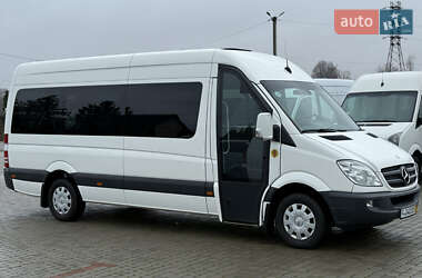 Туристический / Междугородний автобус Mercedes-Benz Sprinter 2013 в Староконстантинове