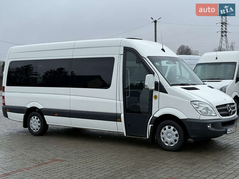 Mercedes-Benz Sprinter 2013