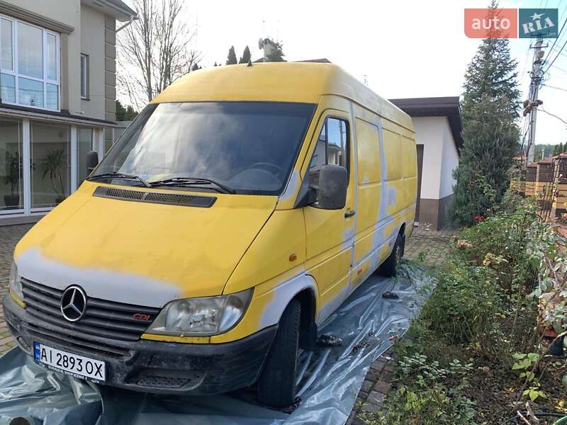 Mercedes-Benz Sprinter 2000