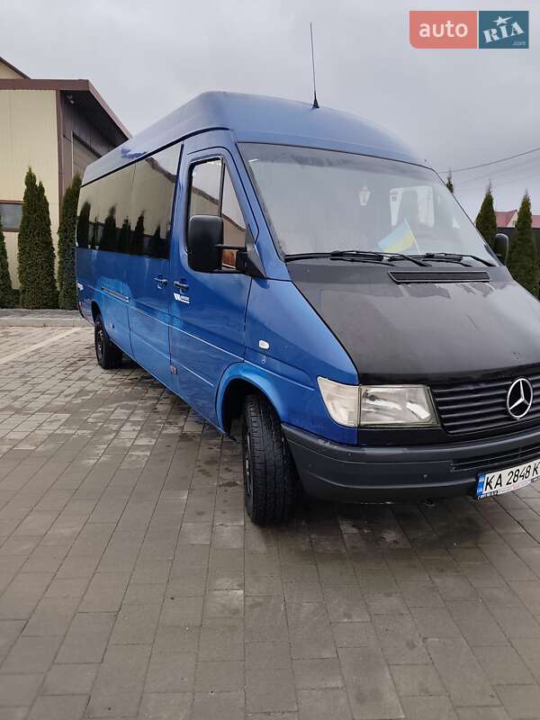 Грузопассажирский фургон Mercedes-Benz Sprinter 1997 в Каменец-Подольском