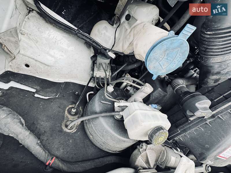 Вантажний фургон Mercedes-Benz Sprinter 2016 в Івано-Франківську