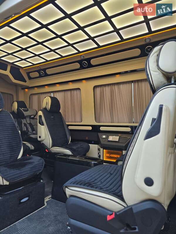 Мінівен Mercedes-Benz Sprinter 2016 в Рені