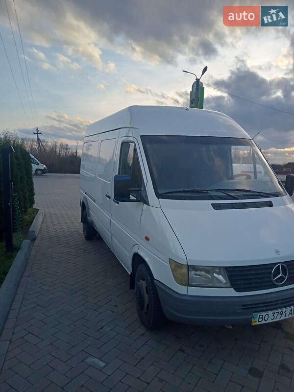 Вантажний фургон Mercedes-Benz Sprinter 1997 в Тернополі фото Вантажний фургон Mercedes-Benz Sprinter 1997 в Тернополі