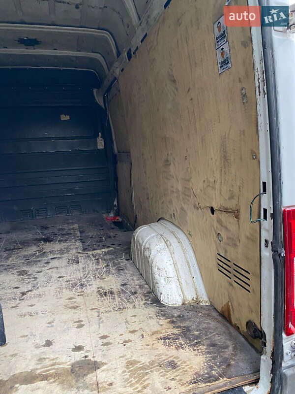 Грузовой фургон Mercedes-Benz Sprinter 2006 в Ивано-Франковске