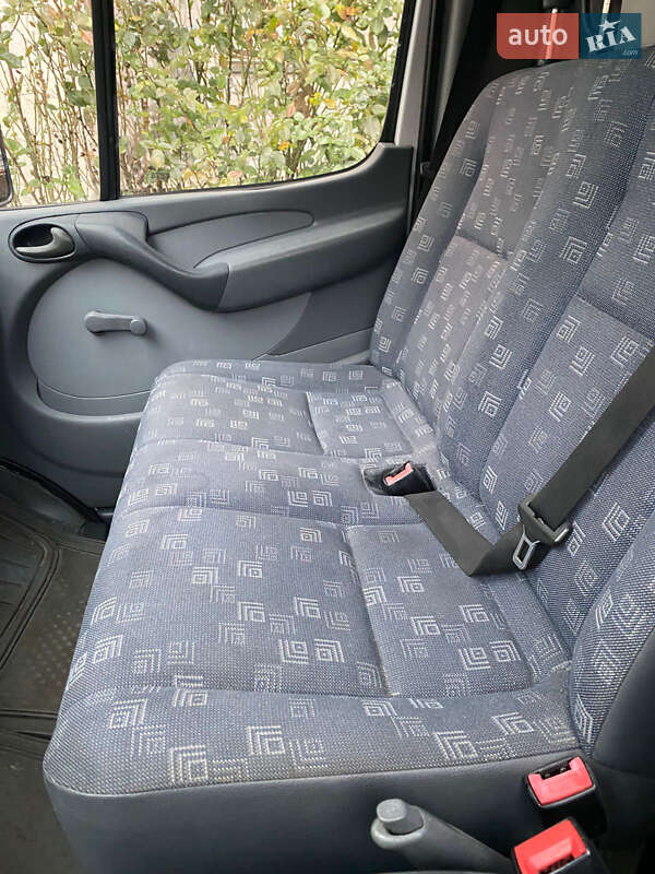 Грузовой фургон Mercedes-Benz Sprinter 2006 в Ивано-Франковске