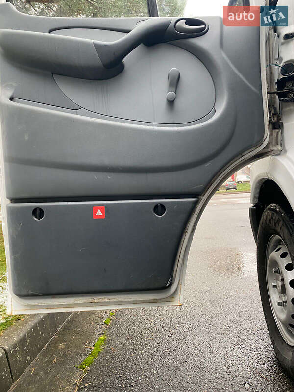 Грузовой фургон Mercedes-Benz Sprinter 2006 в Ивано-Франковске