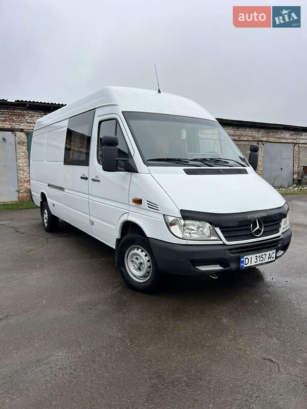 Вантажопасажирський фургон Mercedes-Benz Sprinter 2002 в Сарнах