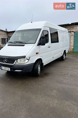 Вантажопасажирський фургон Mercedes-Benz Sprinter 2002 в Сарнах