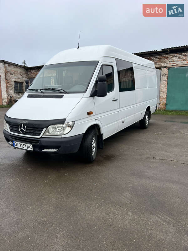 Вантажопасажирський фургон Mercedes-Benz Sprinter 2002 в Сарнах