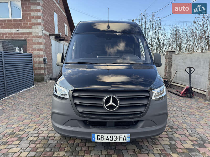 Вантажний фургон Mercedes-Benz Sprinter 2021 в Дубні