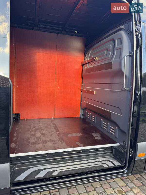 Вантажний фургон Mercedes-Benz Sprinter 2021 в Дубні