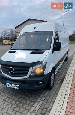 Грузопассажирский фургон Mercedes-Benz Sprinter 2013 в Боярке