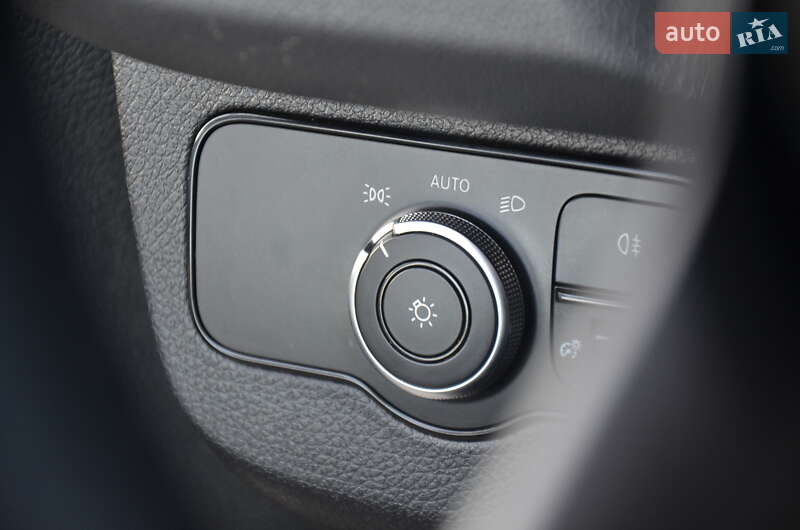 Вантажний фургон Mercedes-Benz Sprinter 2019 в Дрогобичі фото 56 Вантажний фургон Mercedes-Benz Sprinter 2019 в Дрогобичі