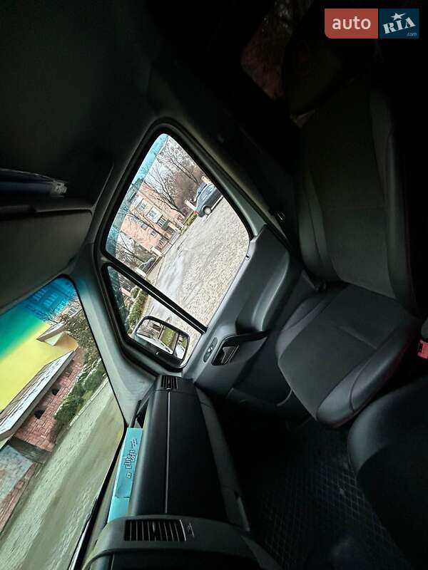 Минивэн Mercedes-Benz Sprinter 2013 в Ивано-Франковске