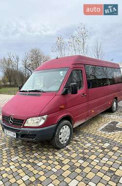 Грузопассажирский фургон Mercedes-Benz Sprinter 2005 в Черновцах