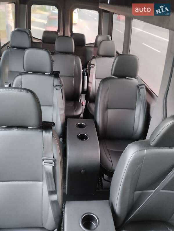 Мікроавтобус Mercedes-Benz Sprinter 2014 в Києві