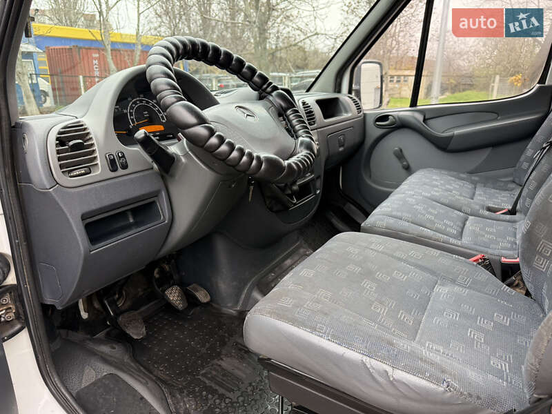 Мікроавтобус вантажний (до 3,5т) Mercedes-Benz Sprinter 2005 в Одесі фото 9 Мікроавтобус вантажний (до 3,5т) Mercedes-Benz Sprinter 2005 в Одесі