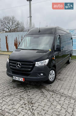 Вантажний фургон Mercedes-Benz Sprinter 2020 в Чернівцях