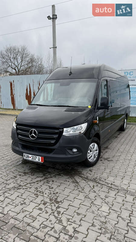 Грузовой фургон Mercedes-Benz Sprinter 2020 в Черновцах фото Грузовой фургон Mercedes-Benz Sprinter 2020 в Черновцах