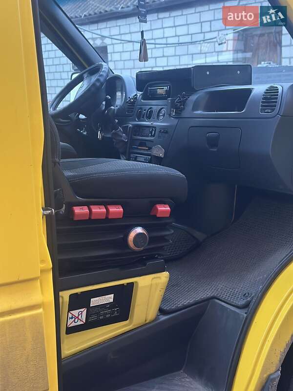 Эвакуатор Mercedes-Benz Sprinter 2004 в Любаре