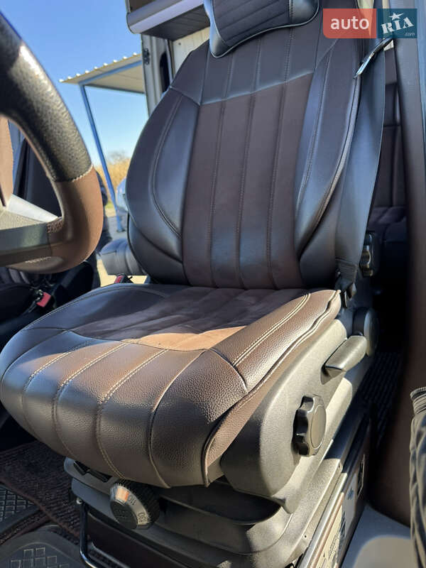 Мінівен Mercedes-Benz Sprinter 2018 в Сторожинці