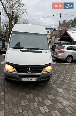 Грузовой фургон Mercedes-Benz Sprinter 2003 в Львове