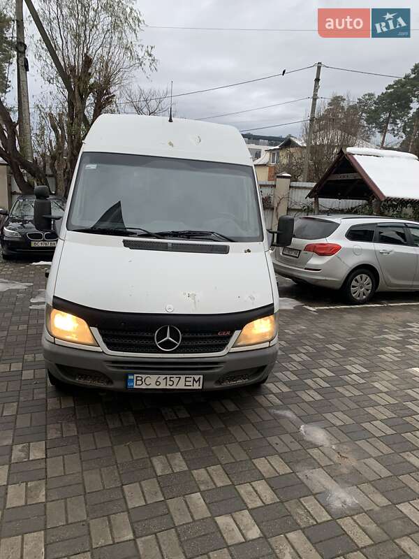 Mercedes-Benz Sprinter 2003