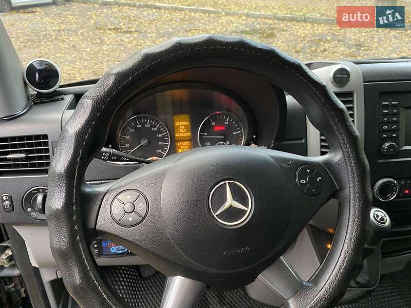 Мікроавтобус Mercedes-Benz Sprinter 2016 в Києві