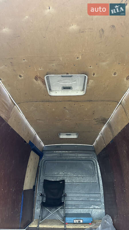 Вантажний фургон Mercedes-Benz Sprinter 2005 в Одесі