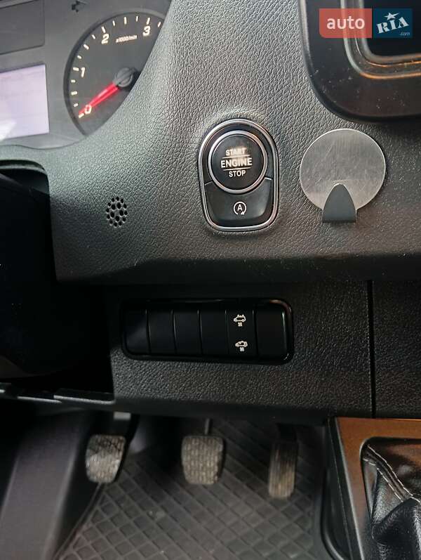 Вантажний фургон Mercedes-Benz Sprinter 2019 в Ратному