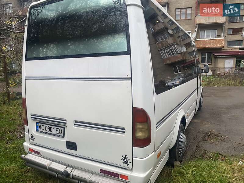 Туристичний / Міжміський автобус Mercedes-Benz Sprinter 2001 в Тячеві