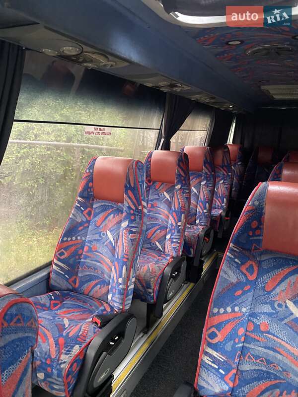 Туристичний / Міжміський автобус Mercedes-Benz Sprinter 2001 в Тячеві