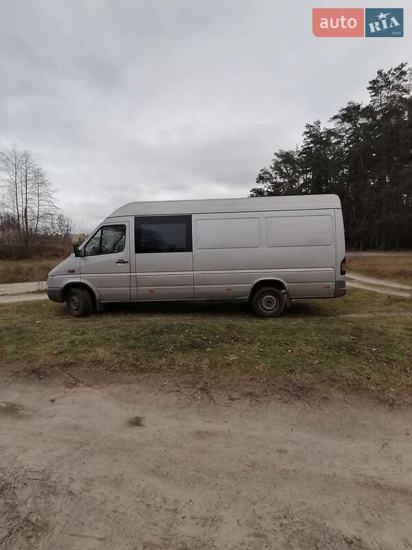 Вантажопасажирський фургон Mercedes-Benz Sprinter 2005 в Сумах фото 9 Вантажопасажирський фургон Mercedes-Benz Sprinter 2005 в Сумах