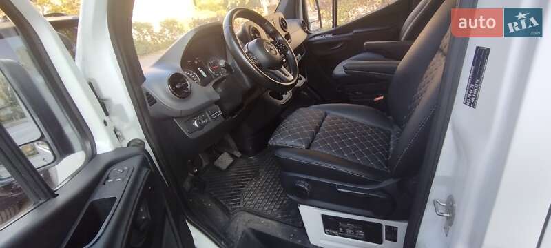 Мінівен Mercedes-Benz Sprinter 2018 в Києві