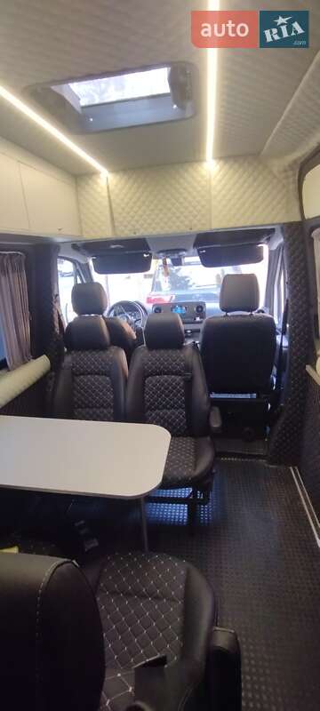 Мінівен Mercedes-Benz Sprinter 2018 в Києві